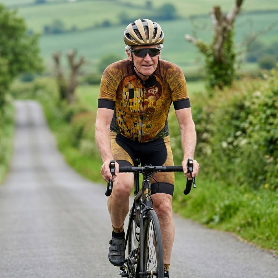 The Kiss - Men's Cycling Kit